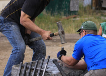 There’s gold in them “thar” hills!