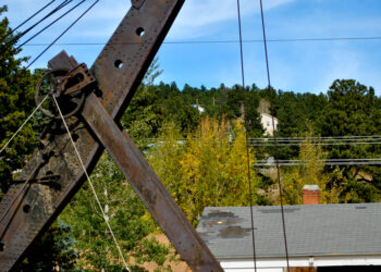 Historic giant steam shovel bucket hits the road