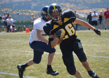 Gilpin Eagles fly past Nederland Panthers 30-26