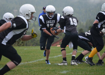 Gilpin’s Middle School football team remains undefeated