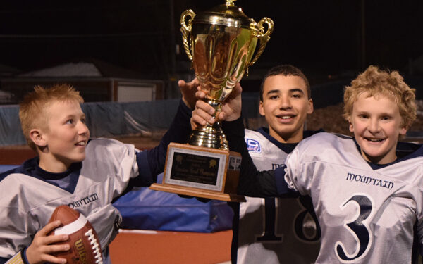 Mountain Predators win Carnation Bowl Championship