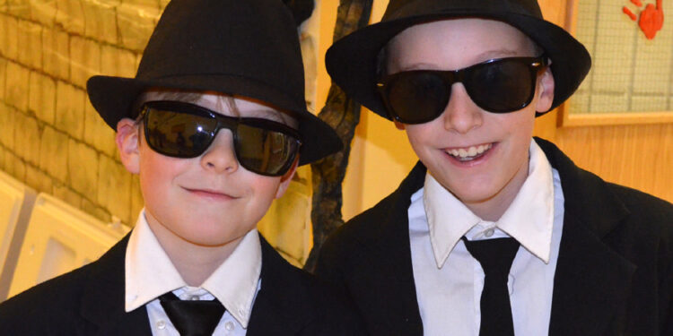 The boo-tiful people mingle and mangle at Gilpin School’s Halloween Carnival