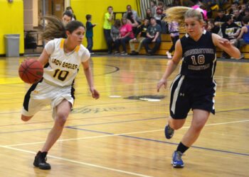 Gilpin Lady Eagles grab final home game, playoff wins