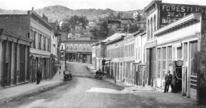 CC_MainStreet_1922b