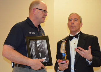 Timberline Fire volunteers awarded for their servants’ hearts