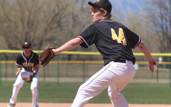 Eagles’ baseball squad advances on season record