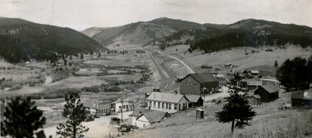 Rollinsville_1920s_DianeBlakeRittenhouse