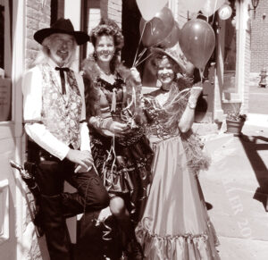 CC_EdGraff-SusanneStaruk-SharonGiroux_1994