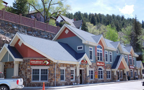 “To delight every customer” is the motto of the new EAGLESmart in Black Hawk