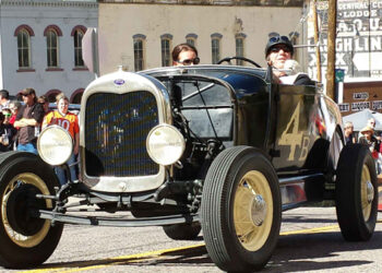 4th Annual Hot Rod Hill Climb