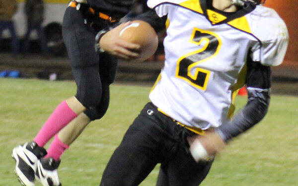 Gilpin Eagles Football tanks the Hayden Tigers