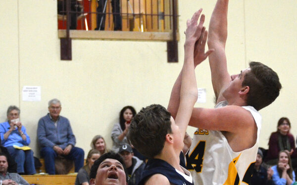 Gilpin Eagles celebrate a winning week in home games