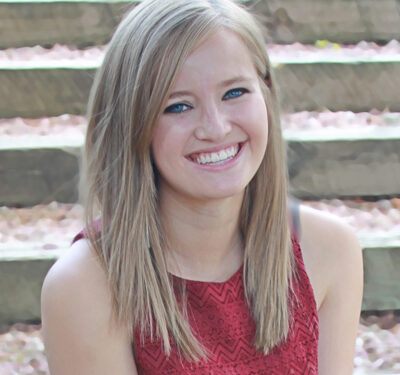 Valedictorian Rachel Schmalz advises, “Do the right thing”