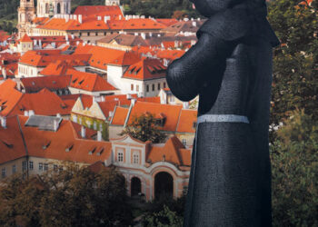 Dreamcatch characters draw you in