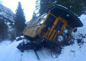Georgetown Loop Railroad Polar Express tips over during passenger trip