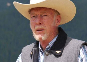 Hartman throws his hat in the ring