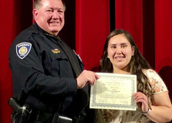 Shania Gonzales wins CSOC scholarship