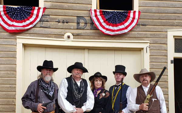 Shoot-outs on Main Street in Nevadaville!