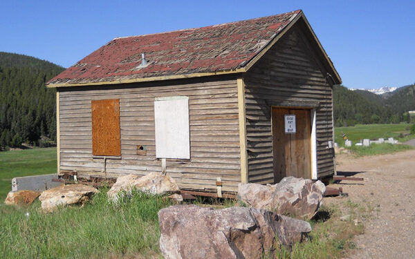 Gilpin Commissioners approve Thorn Lake School restoration