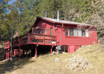 Zephyr View cabin designated as Colorado Historic Landmark