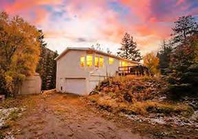 GCHS basketball faces the West Grand Mustangs